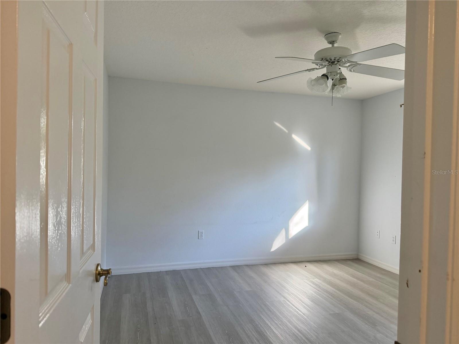 378 ROSELING CIR