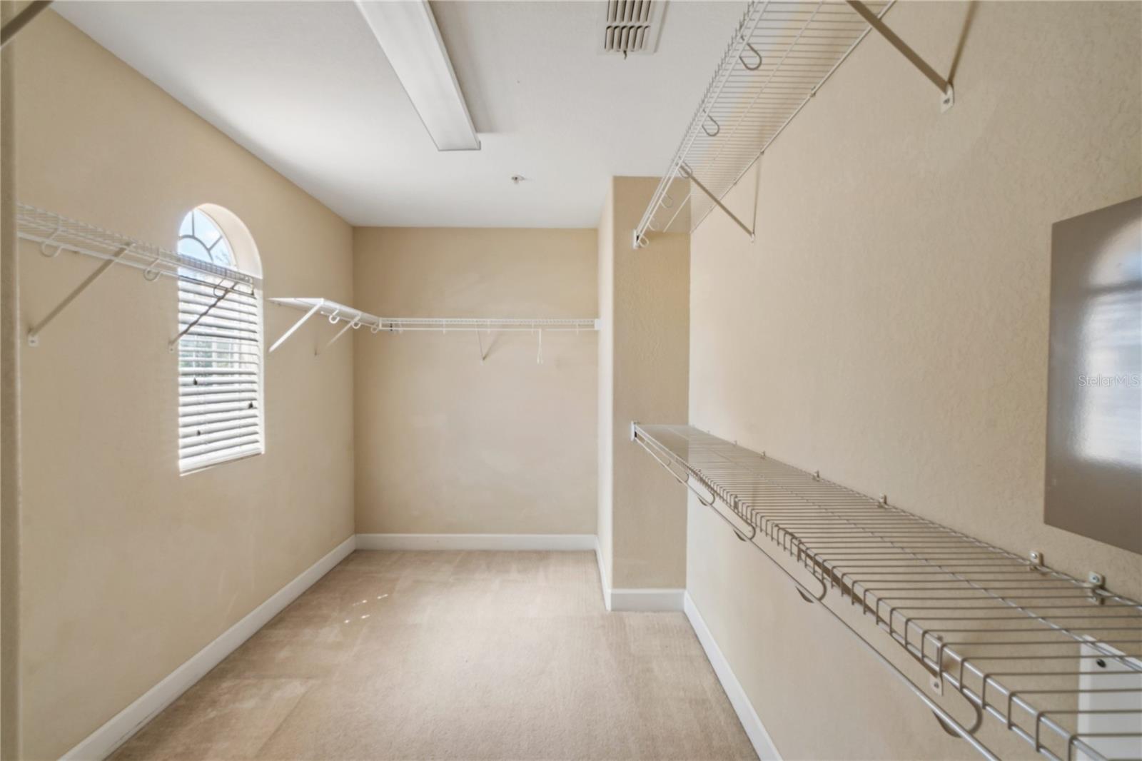 6375 SAN LAZARO CT #102