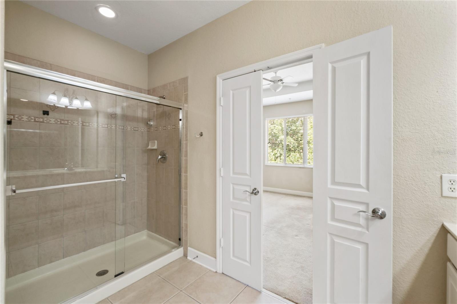 6375 SAN LAZARO CT #102