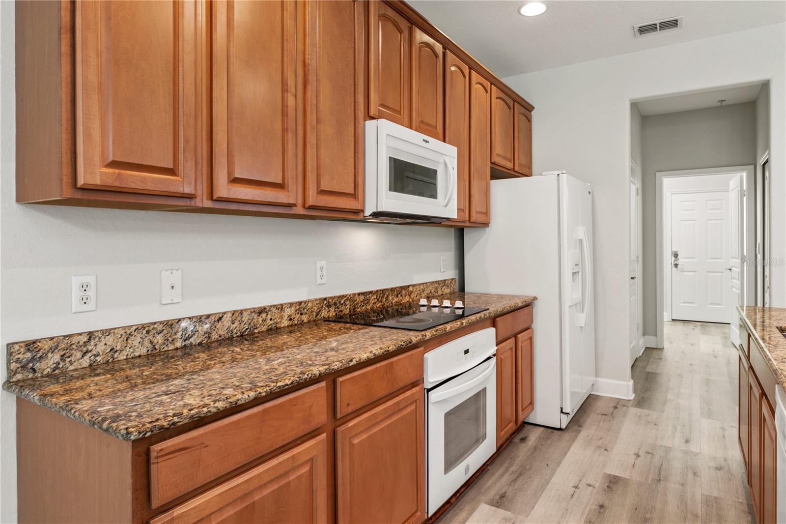 6375 SAN LAZARO CT #102