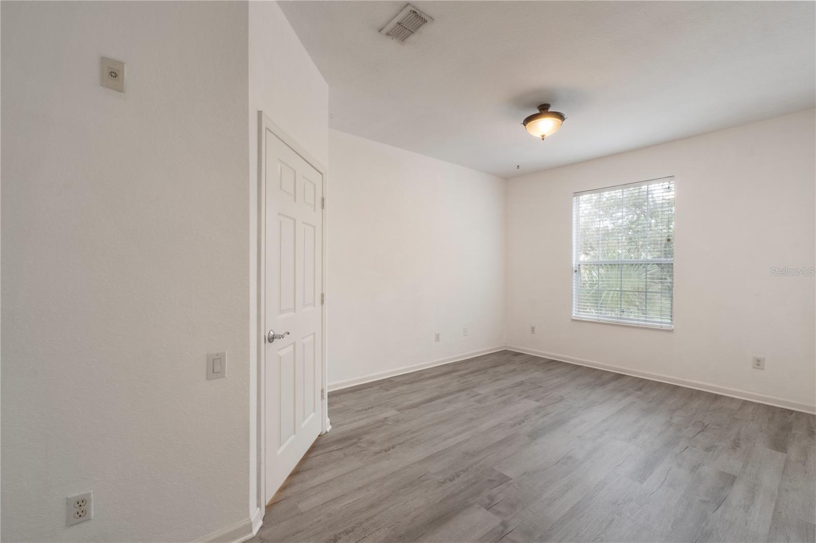 3326 ROBERT TRENT JONES DR #305