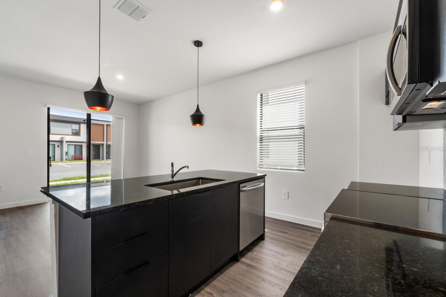 3238 ENERGY DR
