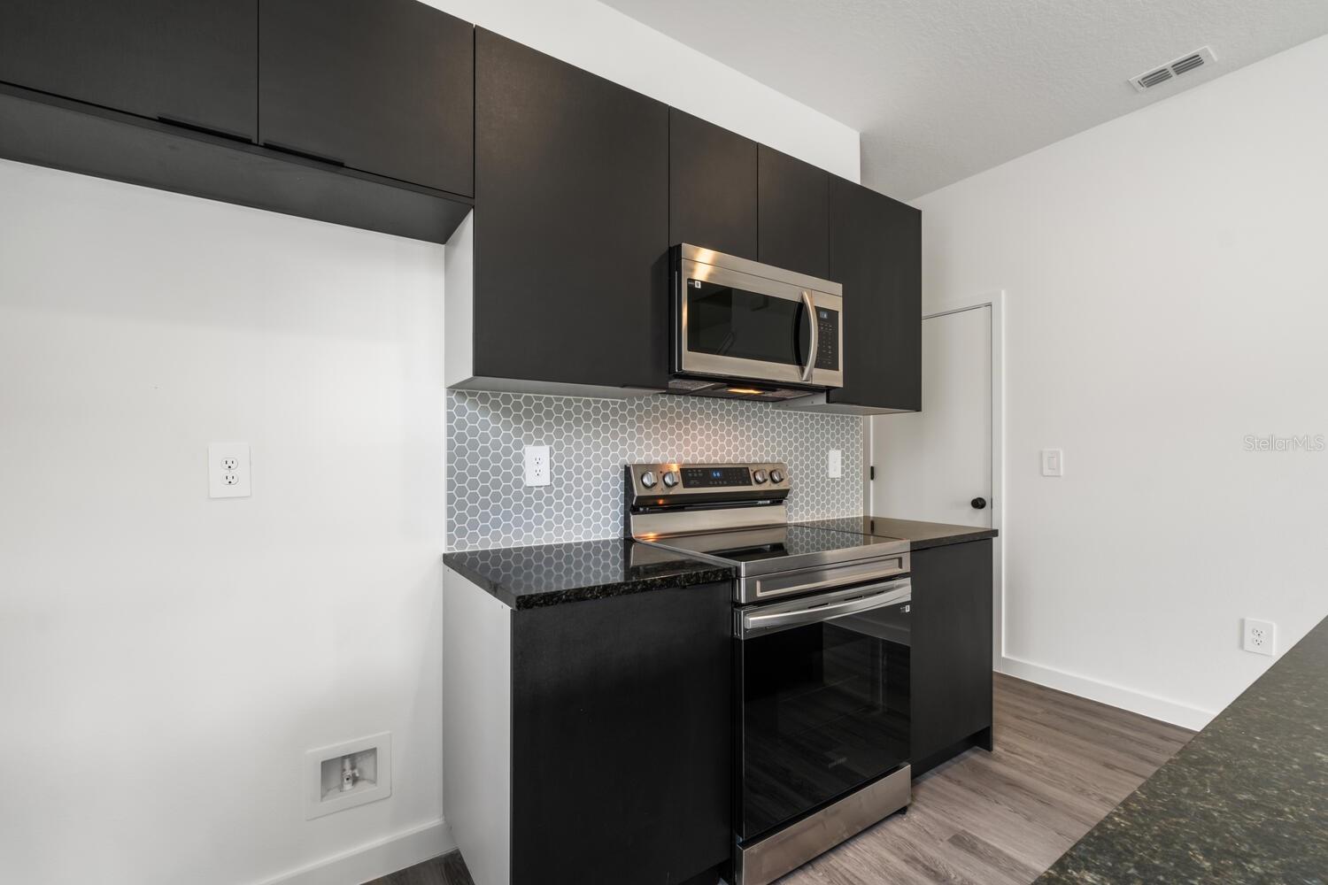 3238 ENERGY DR