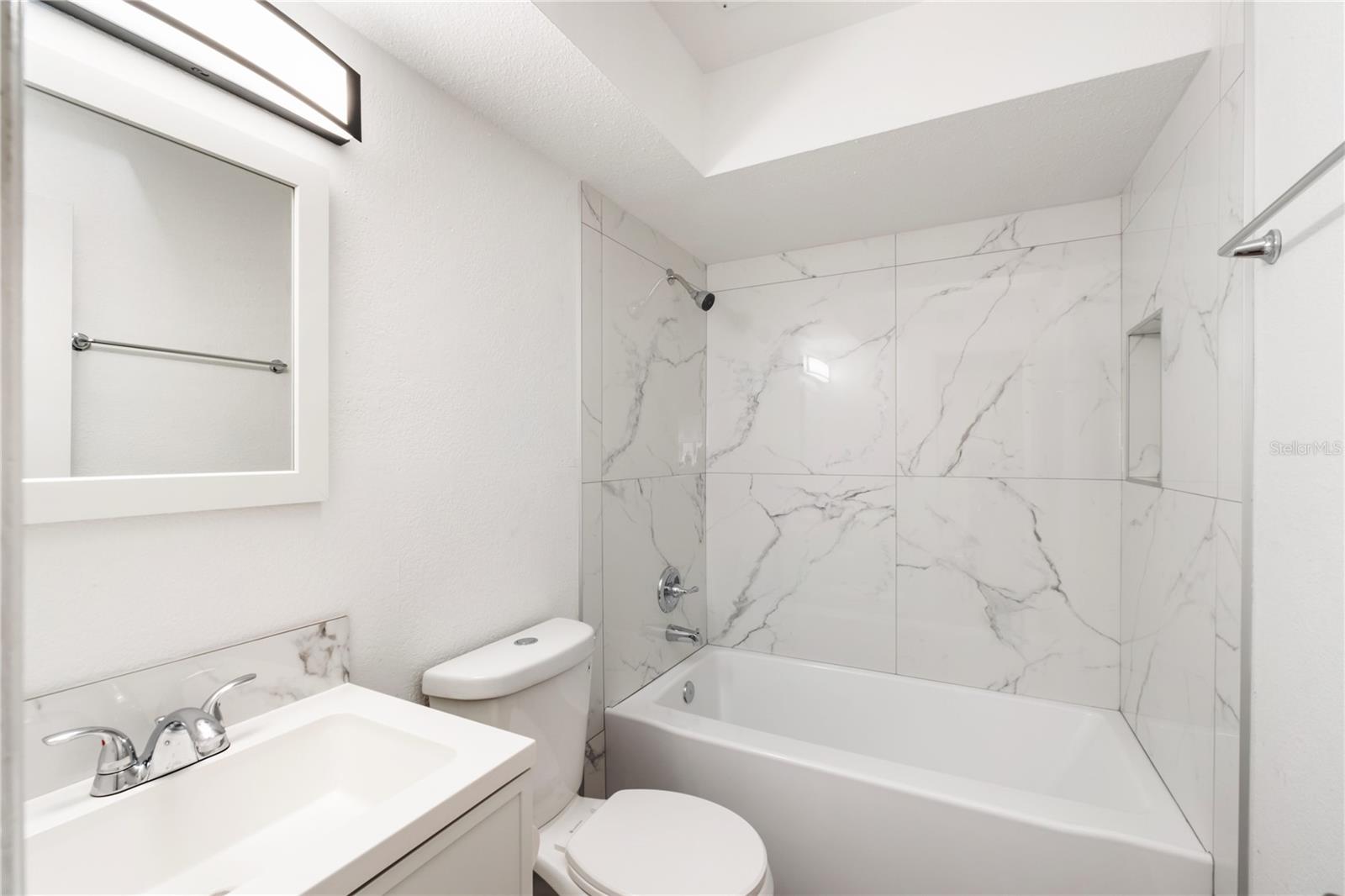 1107 S PENNSYLVANIA AVE