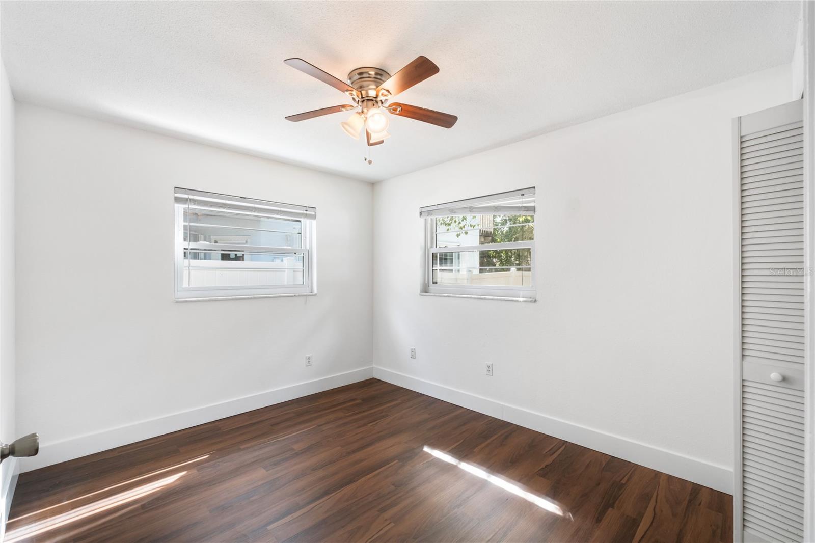 1107 S PENNSYLVANIA AVE