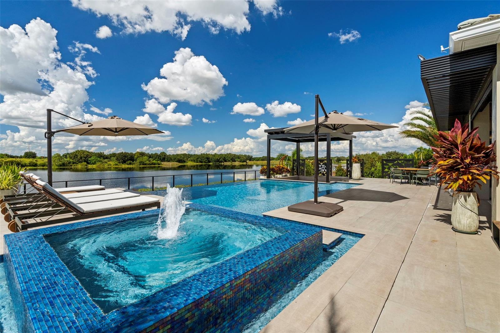 15699 PANTHER LAKE DR