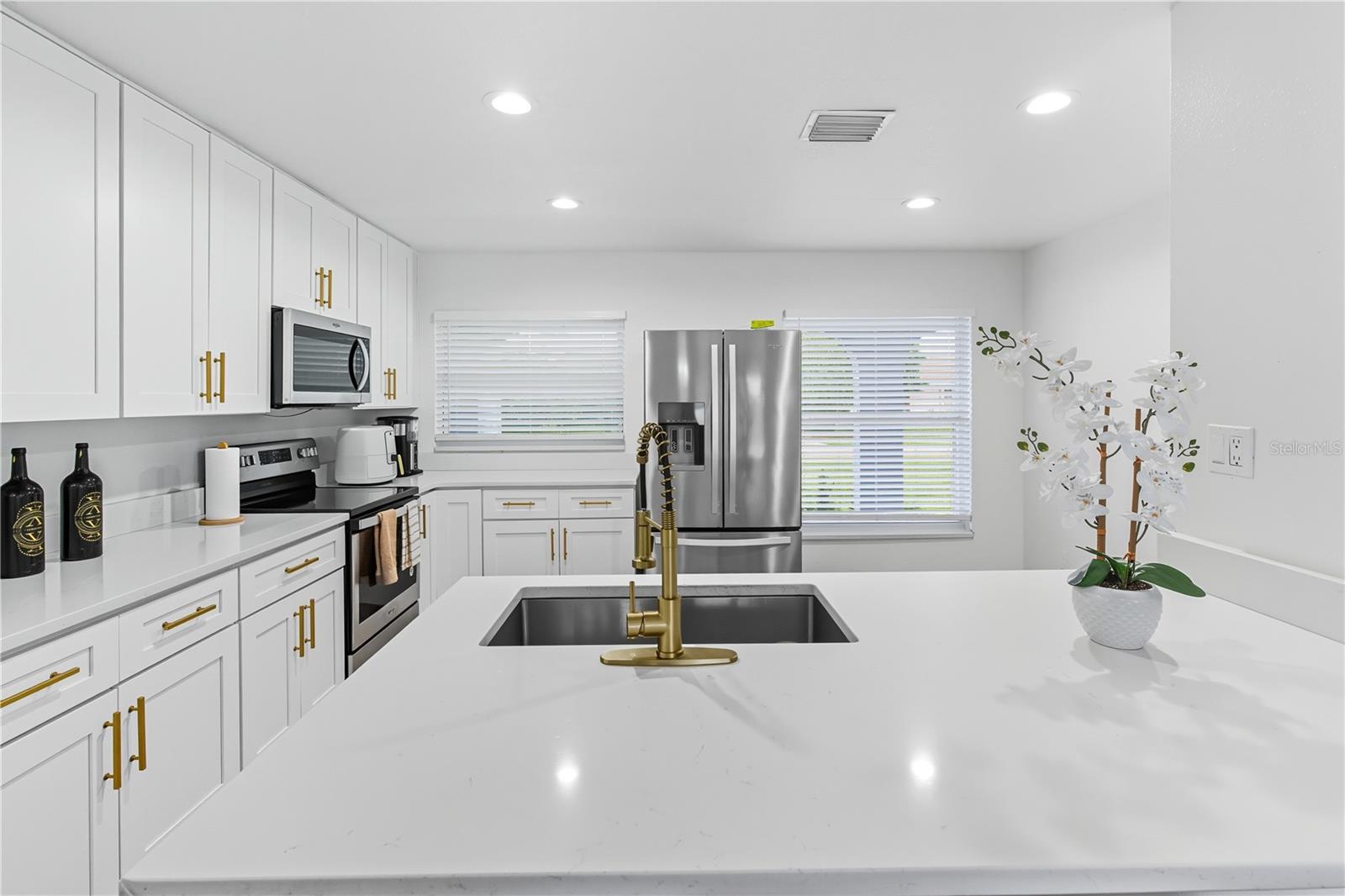 2743 PARSLEY DR