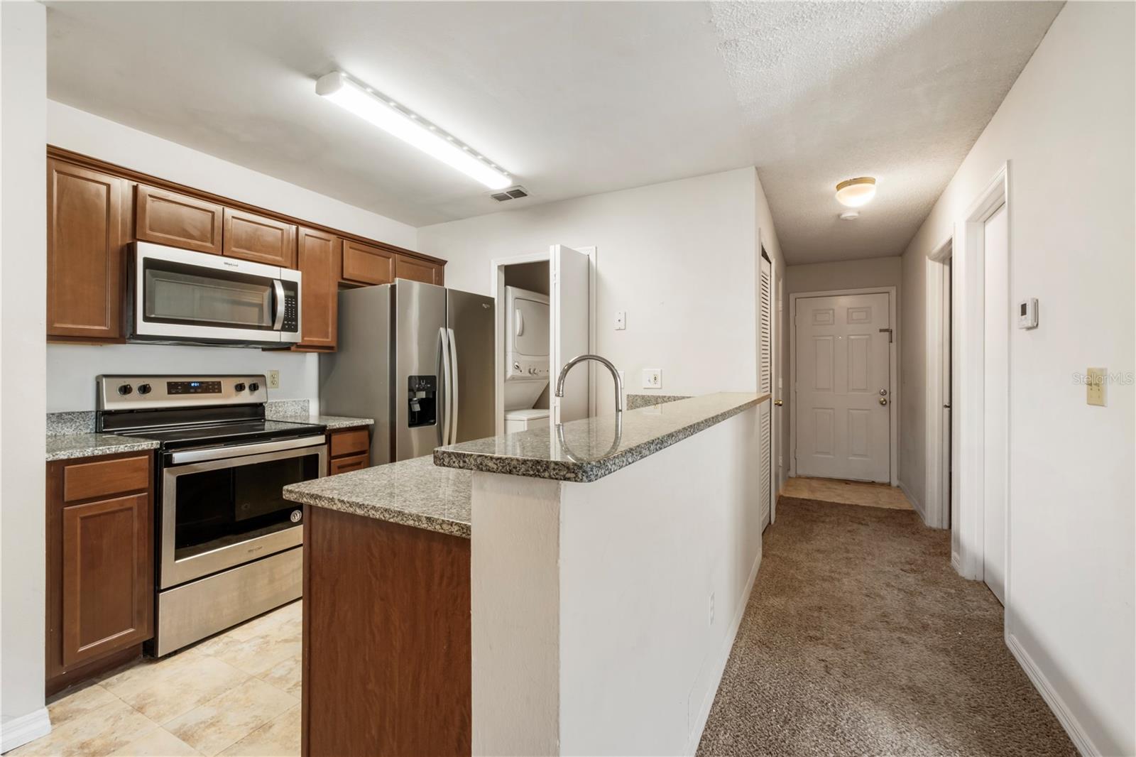 6040 WESTGATE DR #102