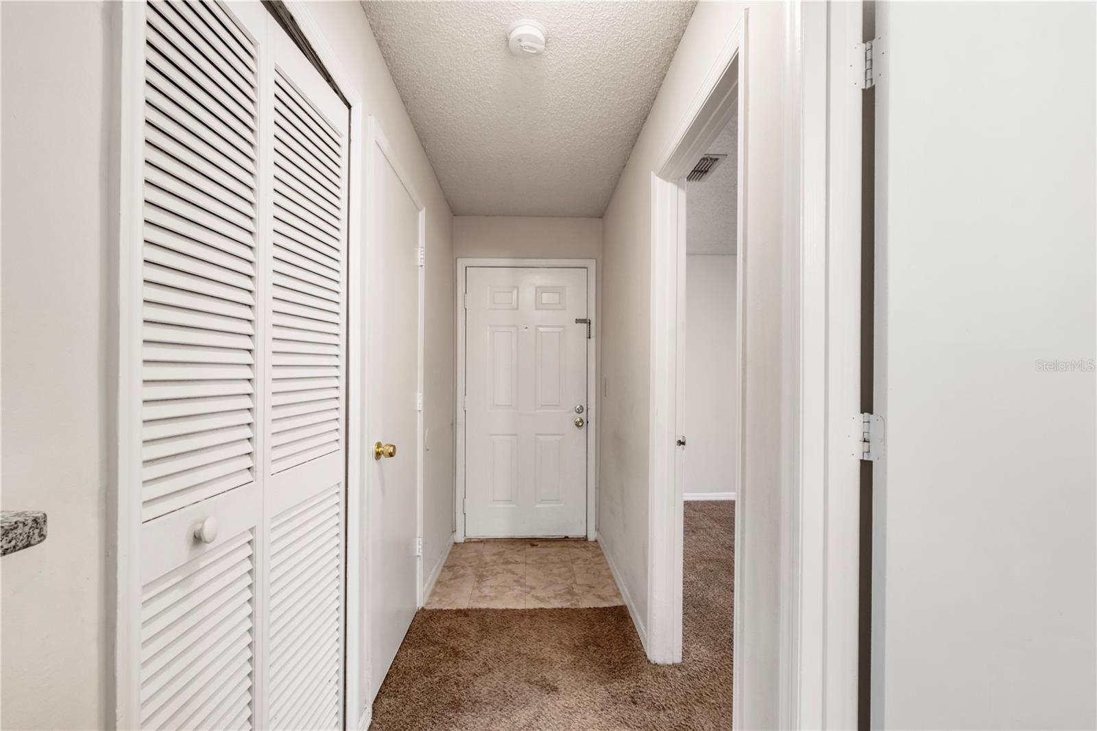 6040 WESTGATE DR #102