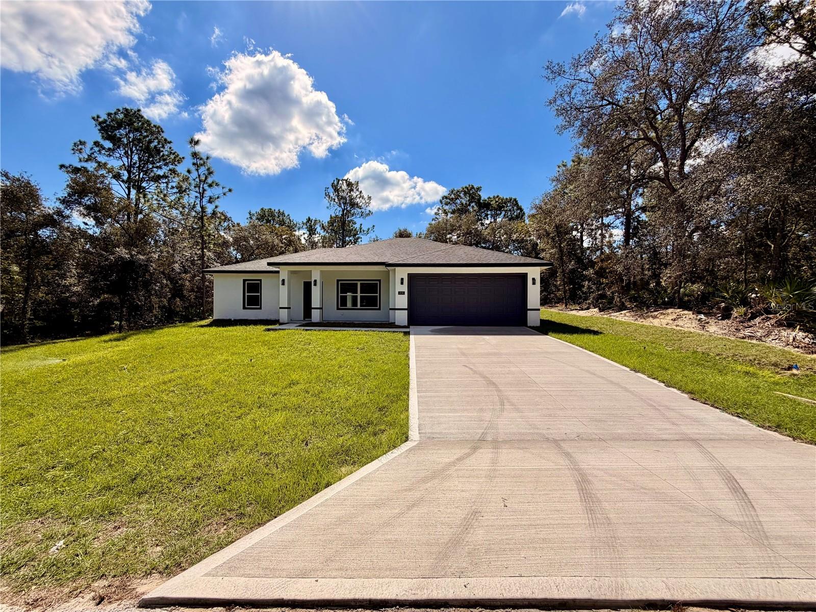 2132 W PARAGON LN