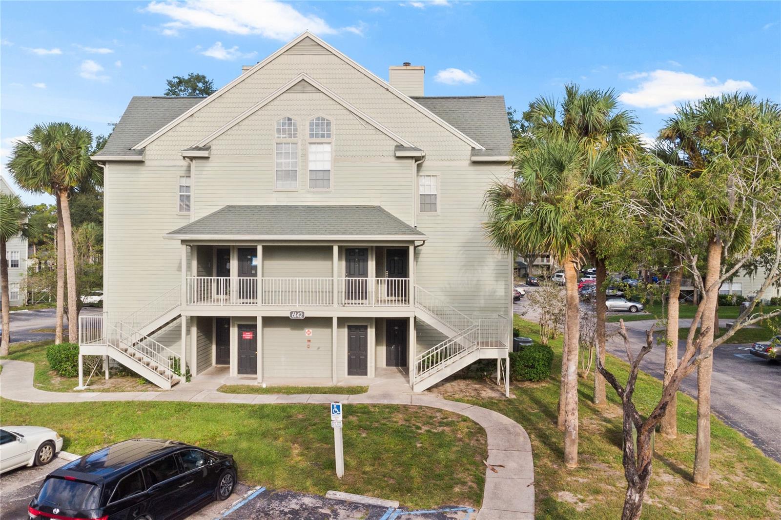 6142 WESTGATE DR #103