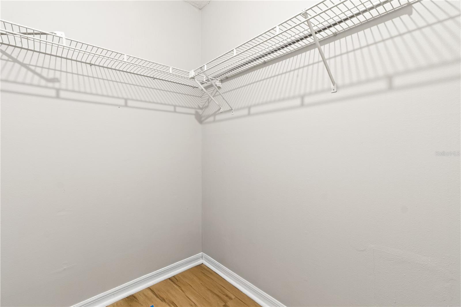 6142 WESTGATE DR #103