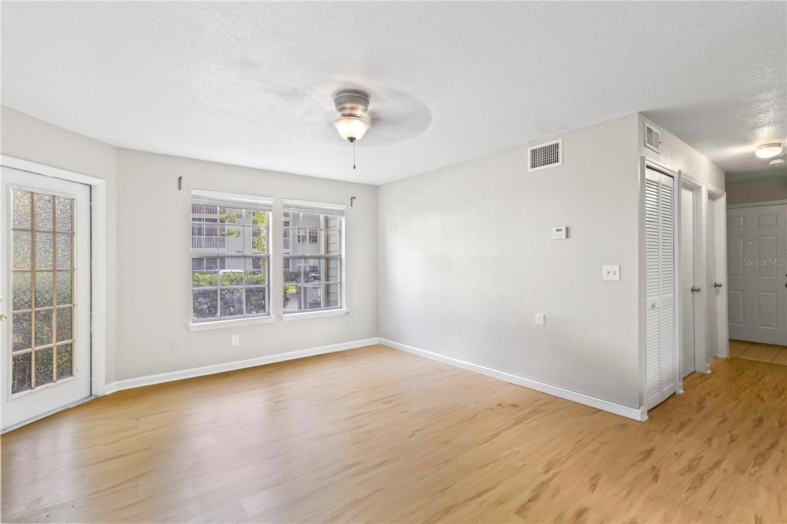 6142 WESTGATE DR #103