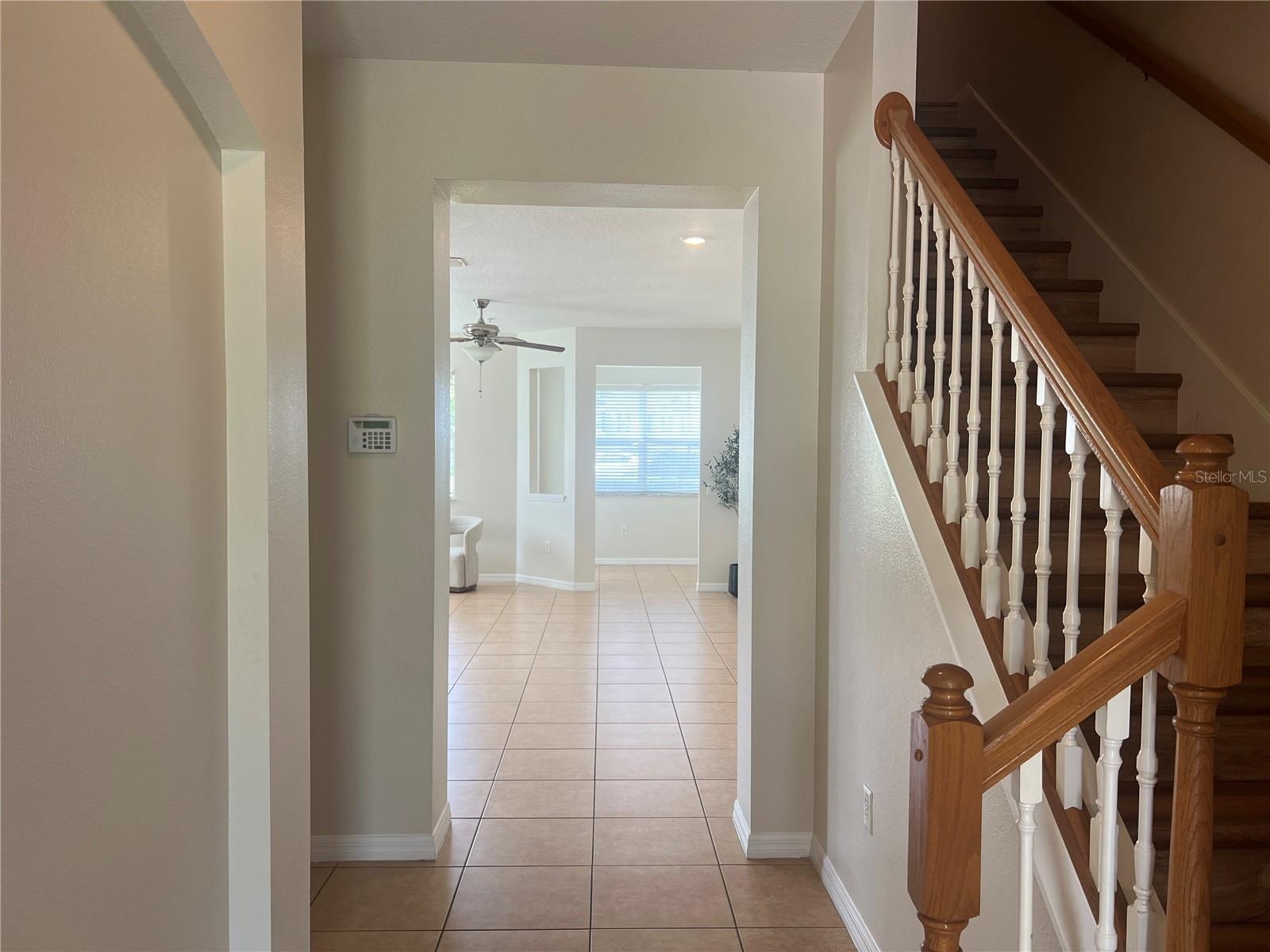 2005 COMPASS FLOWER WAY