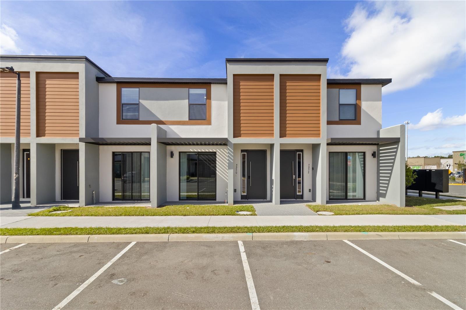 3250 ENERGY DR