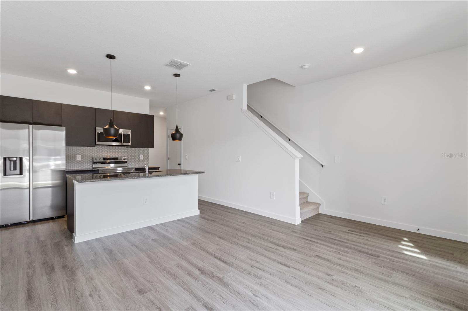 3250 ENERGY DR