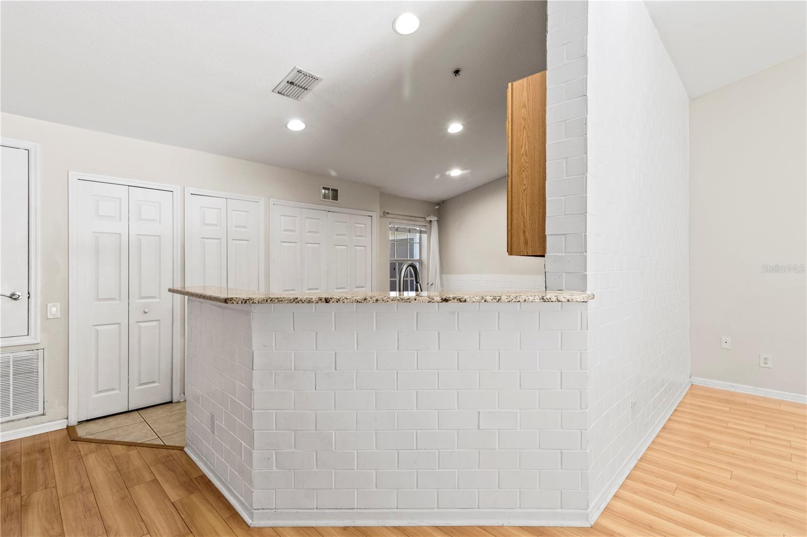 6422 AGASTIA CT #105