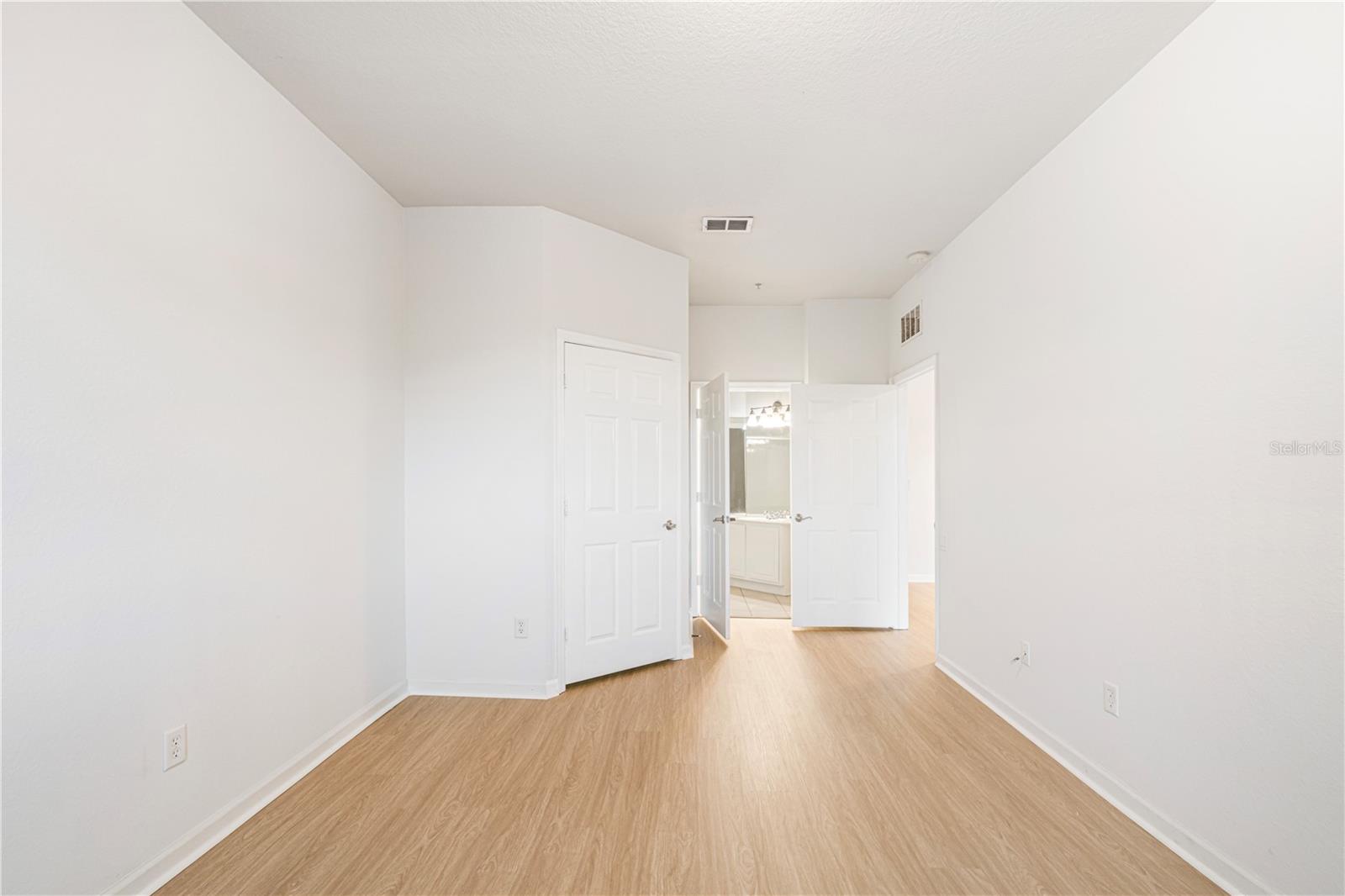 3332 ROBERT TRENT JONES DR #303