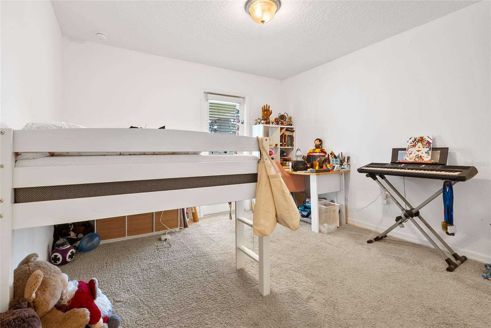 8648 POWDER RIDGE TRL