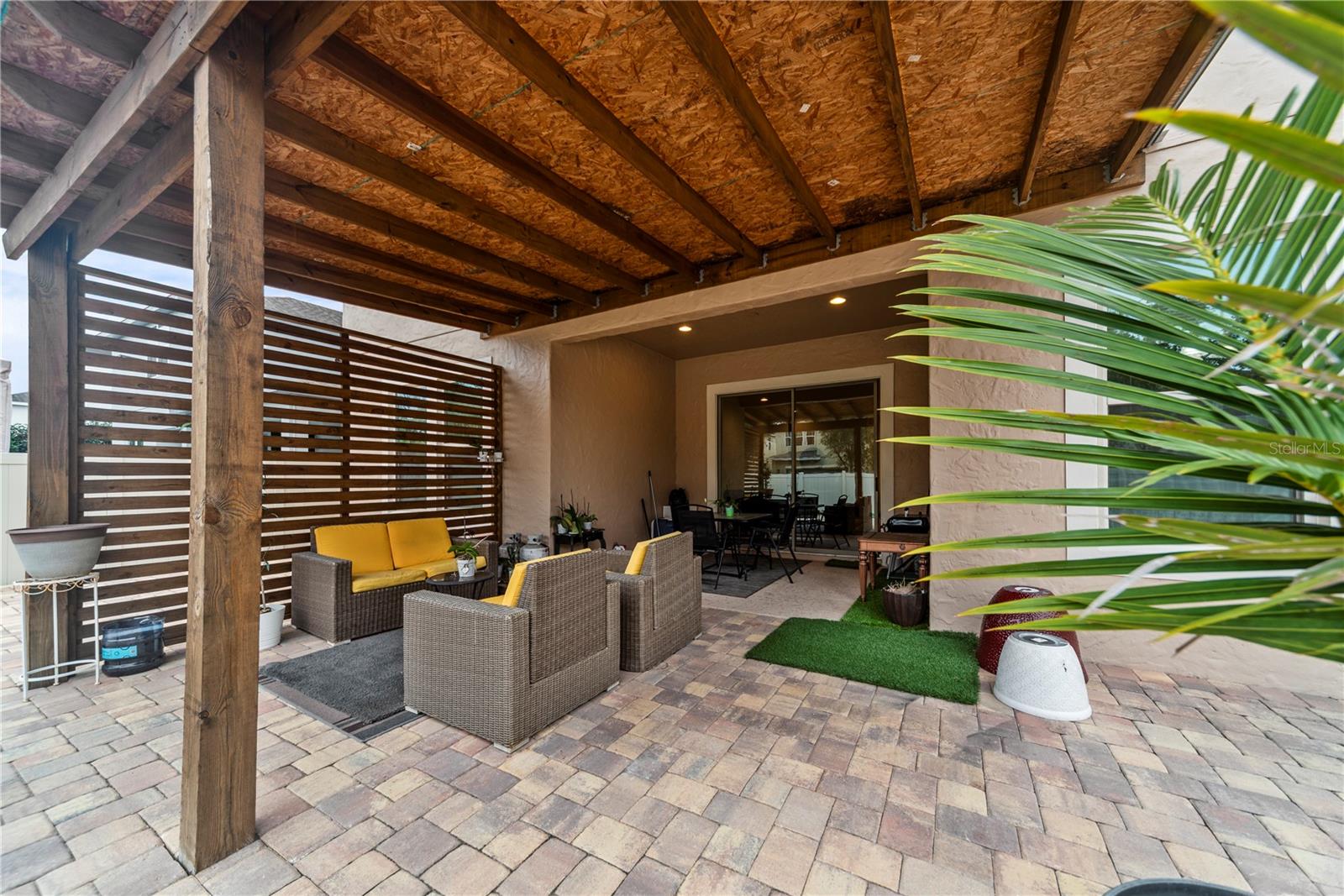 8767 IRON MOUNTAIN TRL