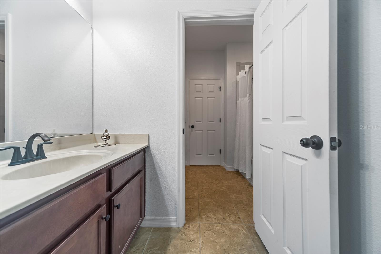 8767 IRON MOUNTAIN TRL