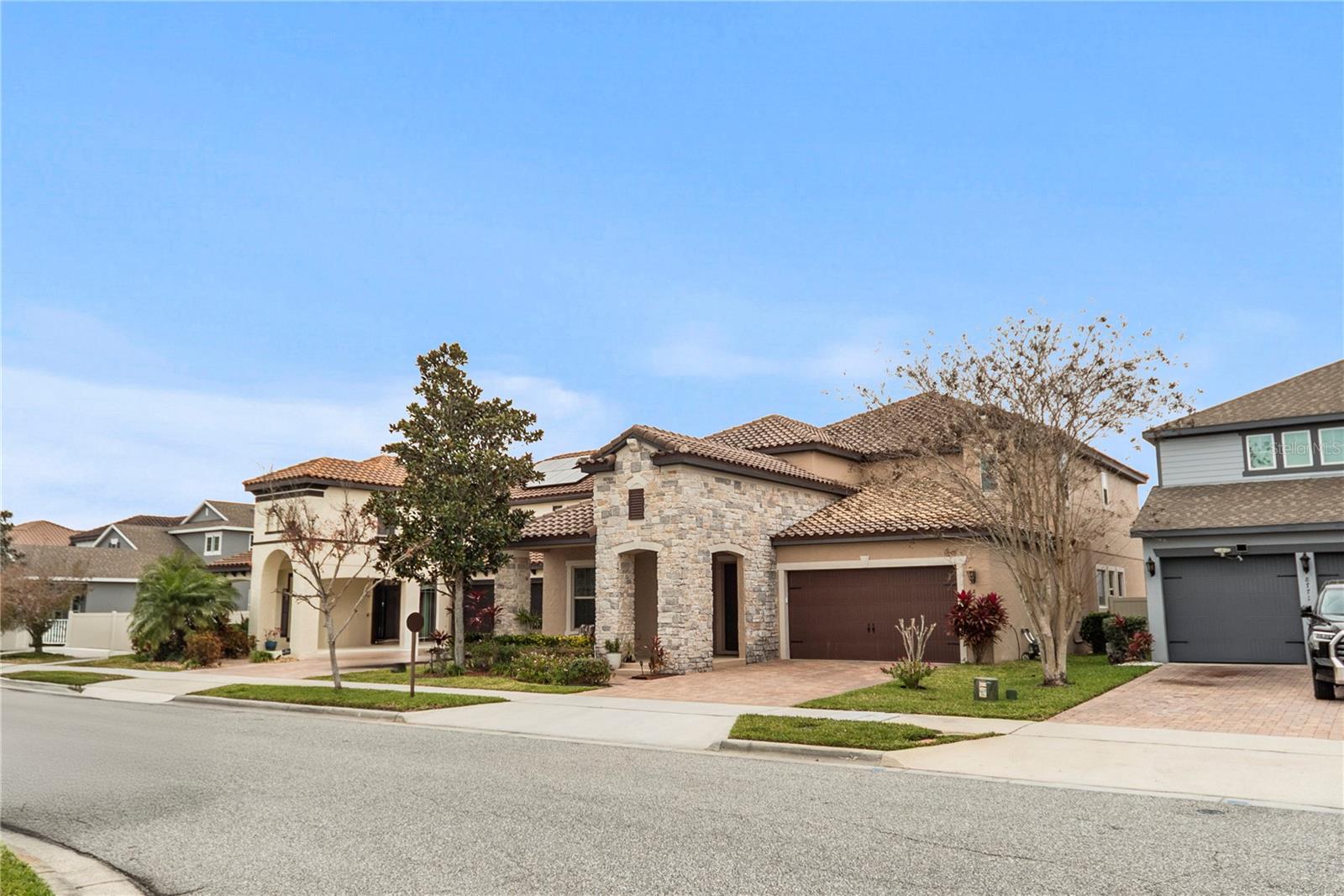 8767 IRON MOUNTAIN TRL