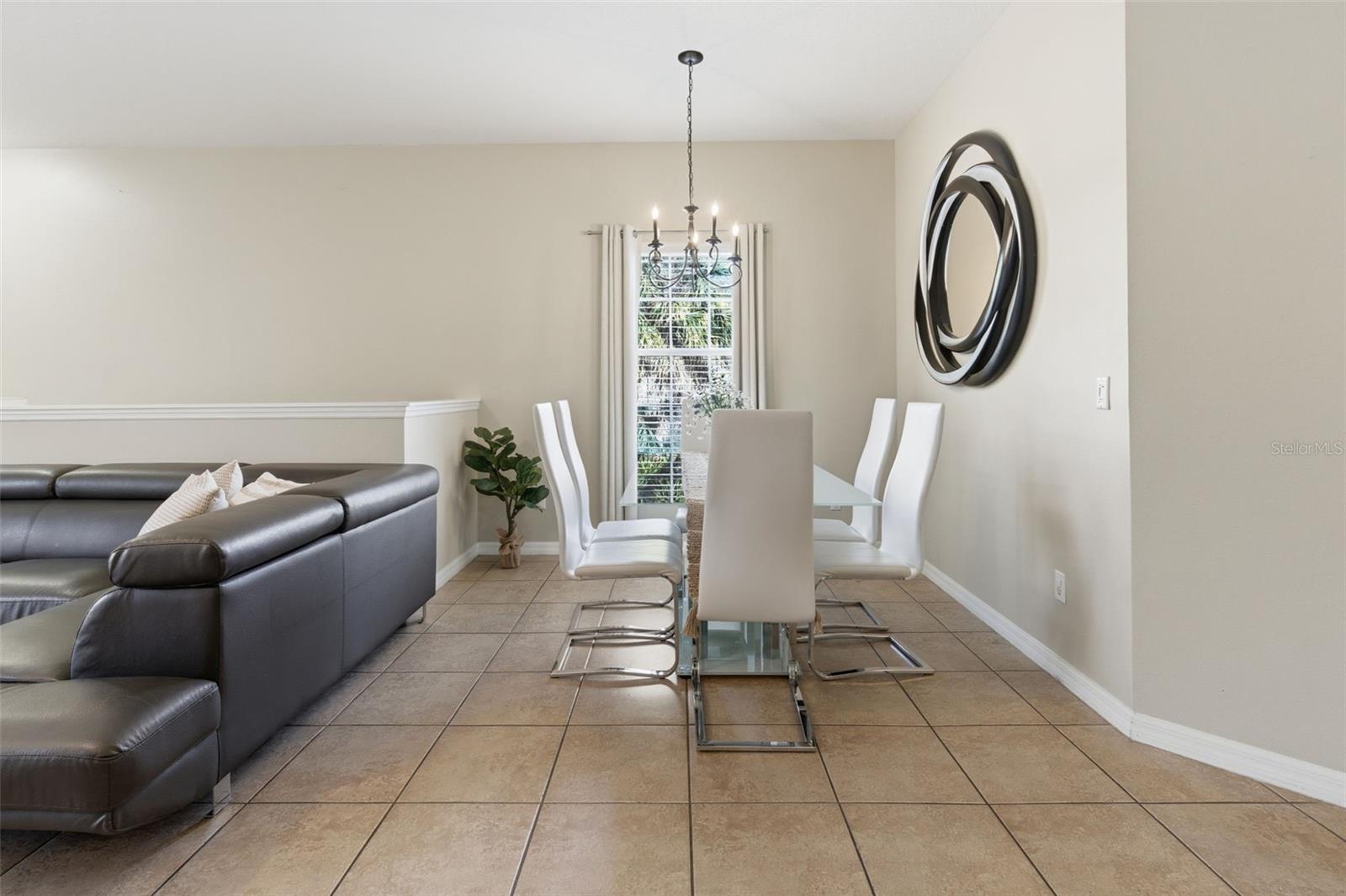 2742 OAKWATER DR #104