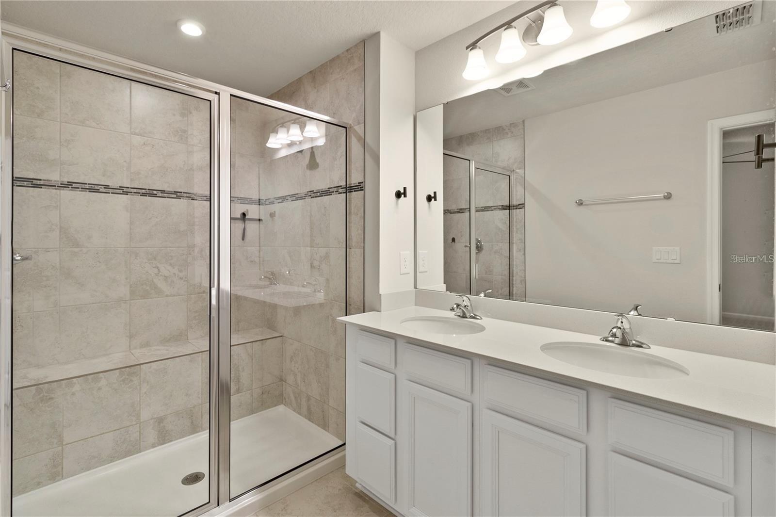 5977 PAINTED LEAF DR