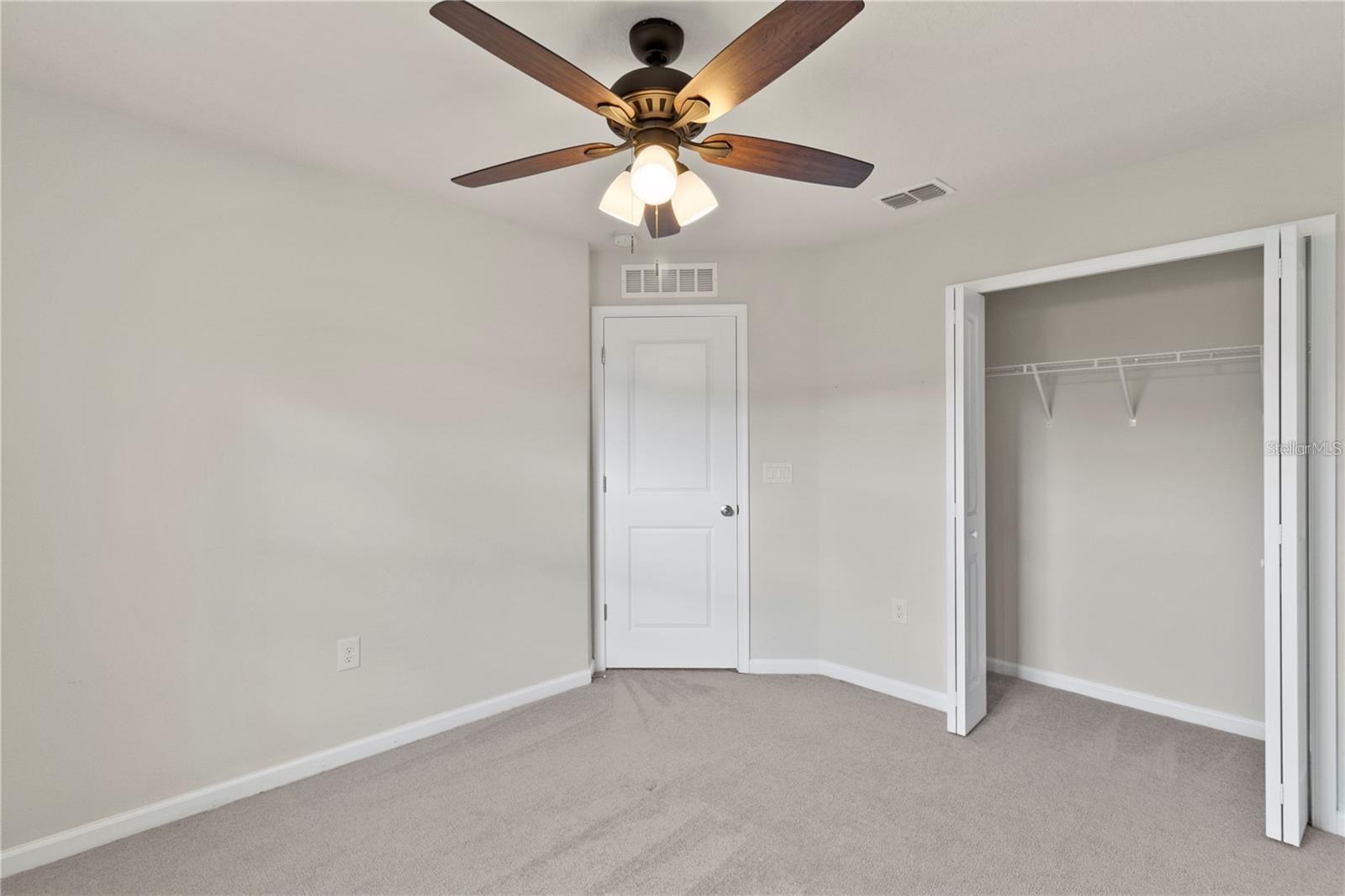 5977 PAINTED LEAF DR