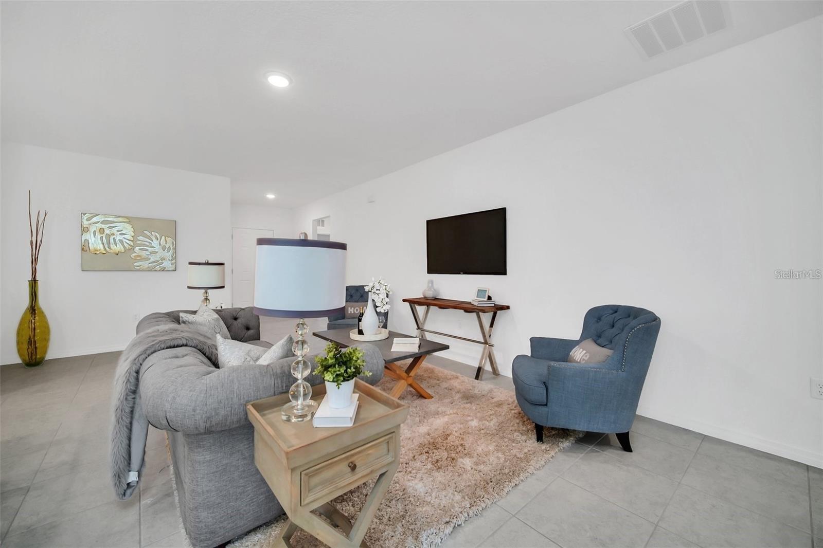 1154 OAK BLUFF DR