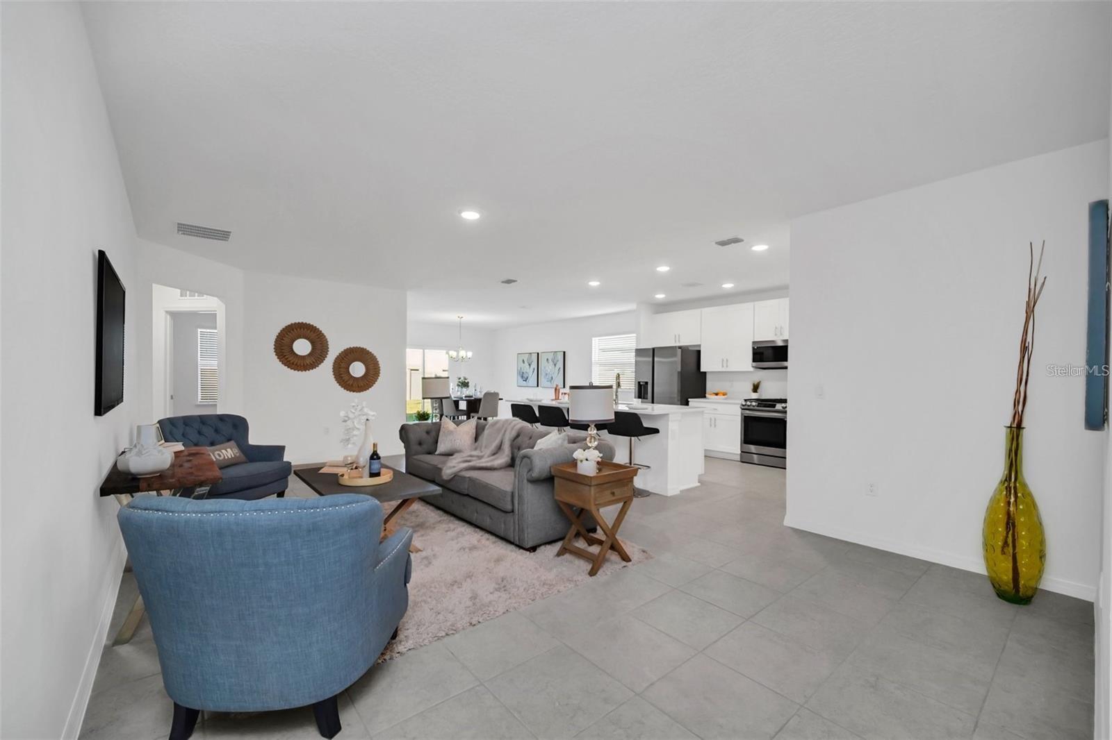 1154 OAK BLUFF DR