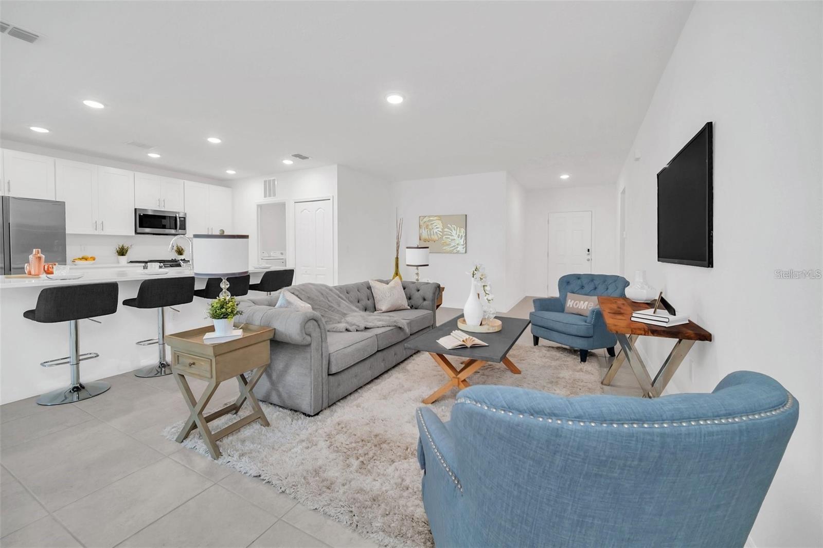 1154 OAK BLUFF DR