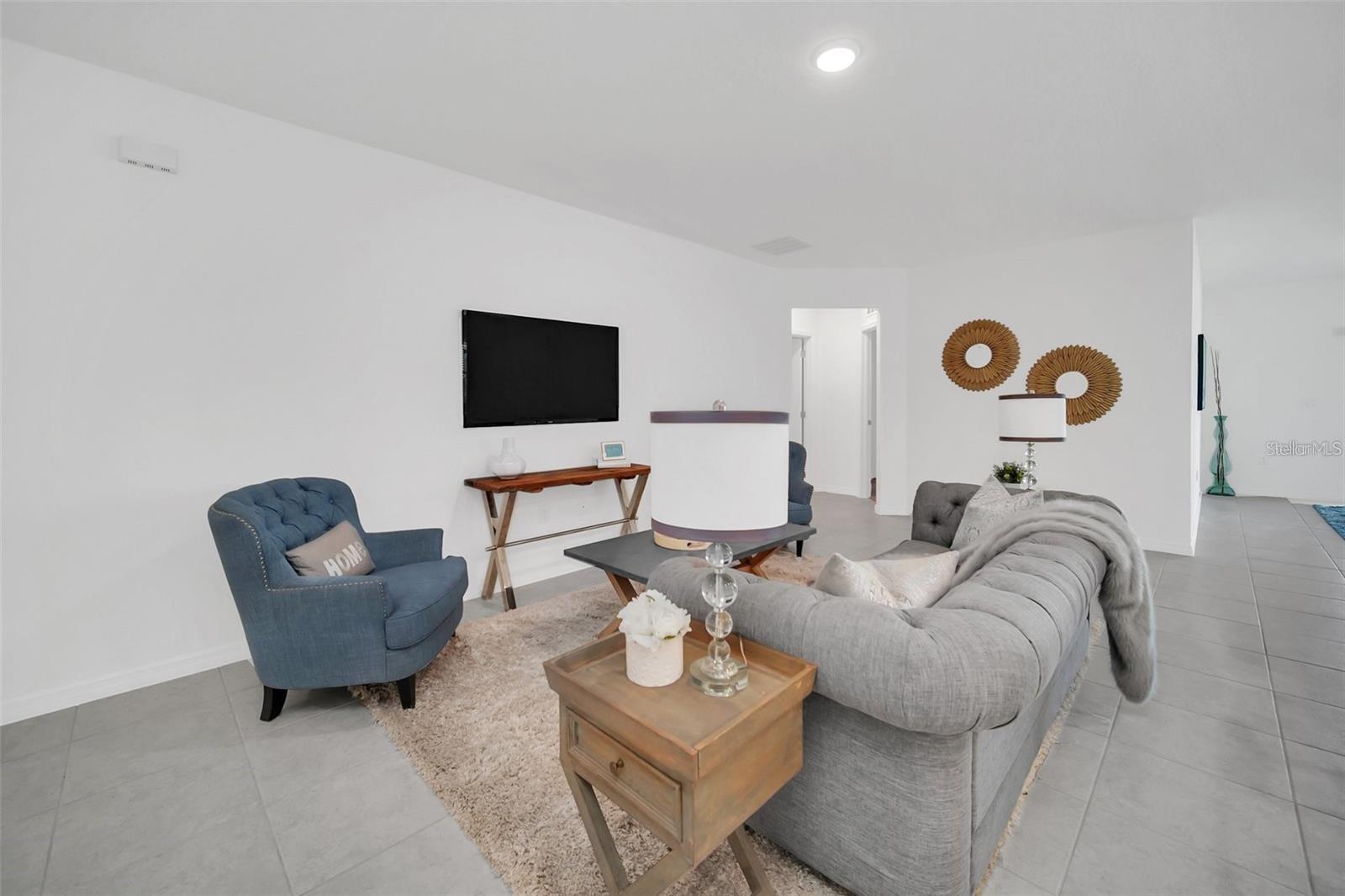 1154 OAK BLUFF DR