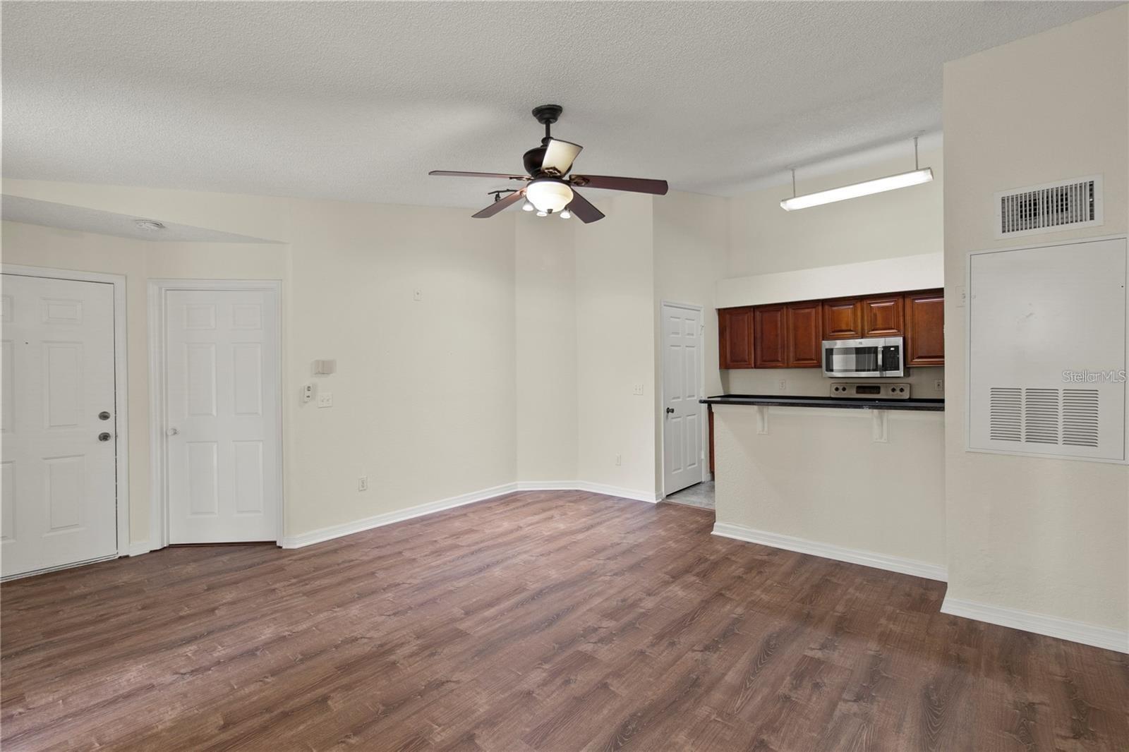 5040 PARK CENTRAL DR #2034