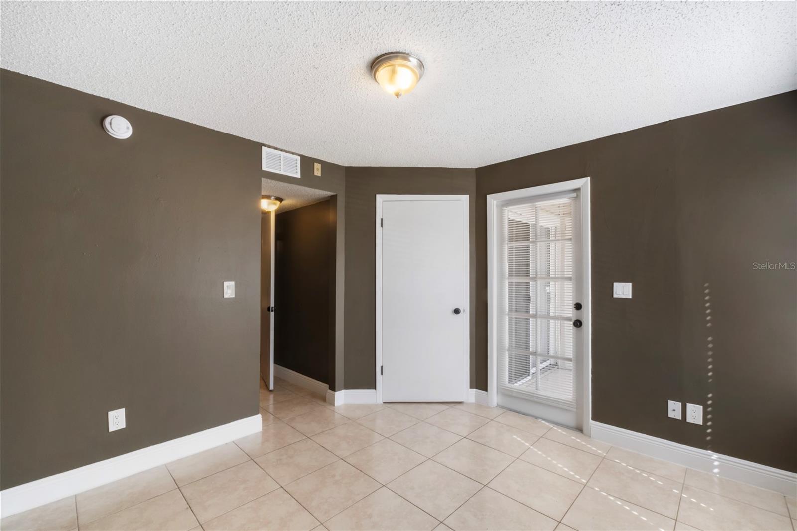 1964 LAKE ATRIUMS CIR #160