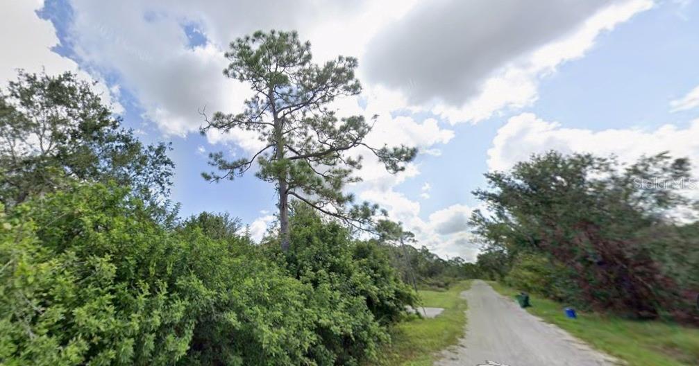 27198 & 27204 HACIENDA DR