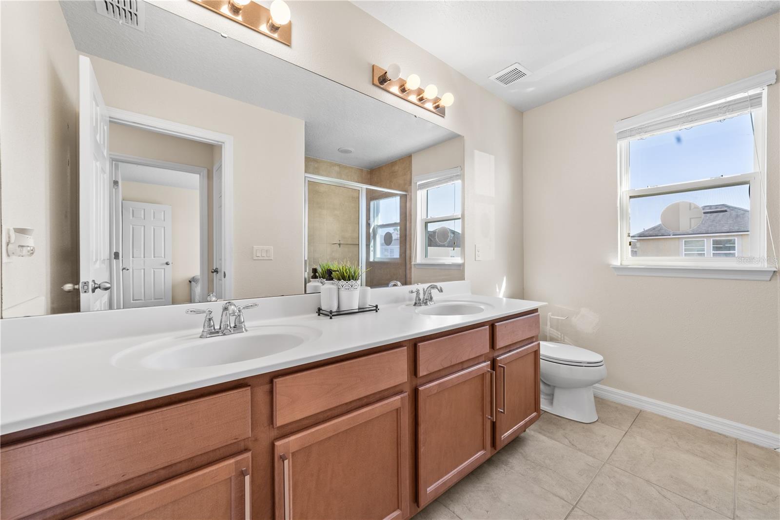 4736 SILVER BIRCH WAY