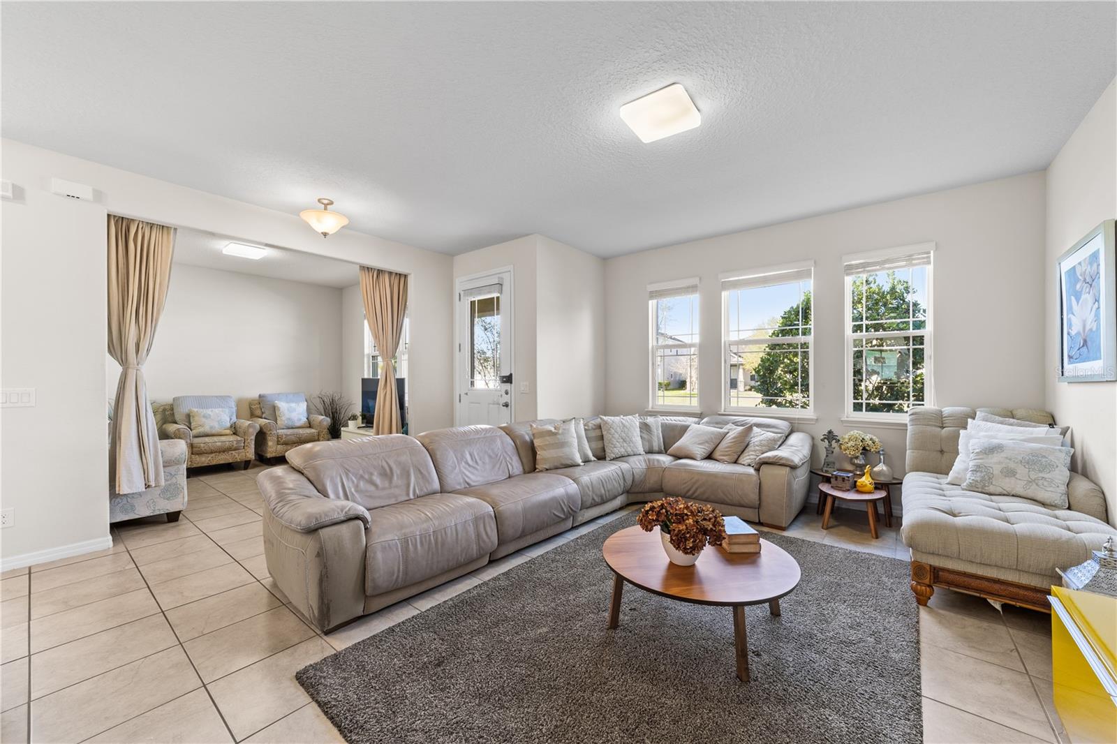 4736 SILVER BIRCH WAY