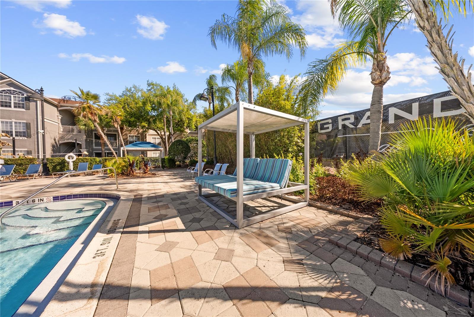 3307 S KIRKMAN RD #129