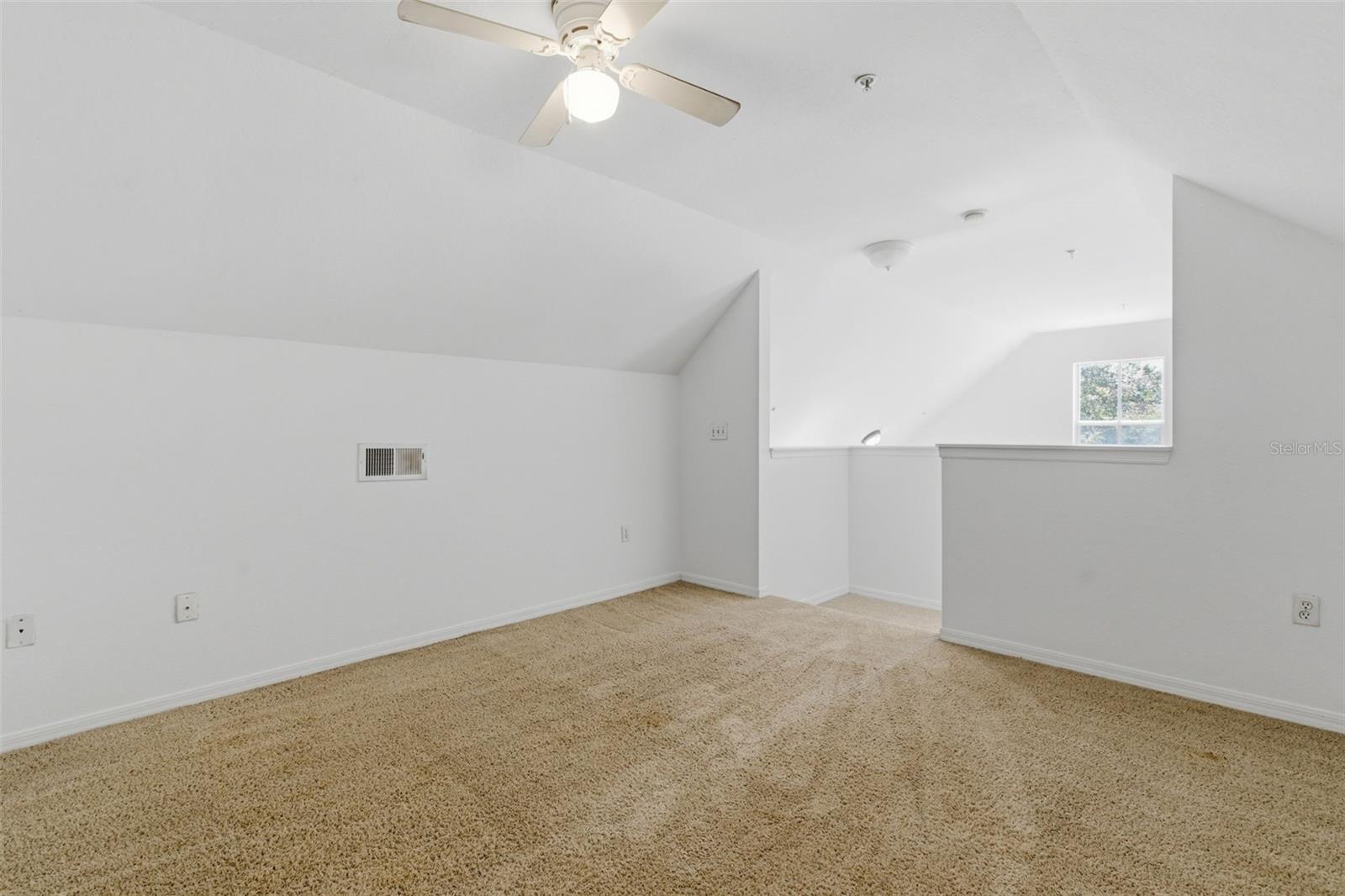 5971 WESTGATE DR #1221