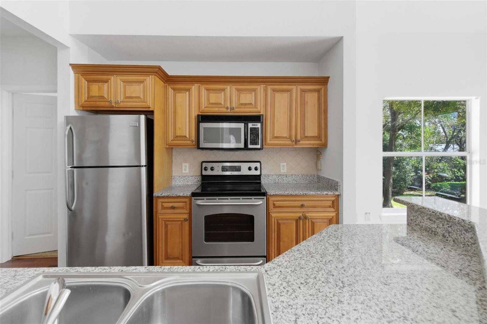 5971 WESTGATE DR #1221