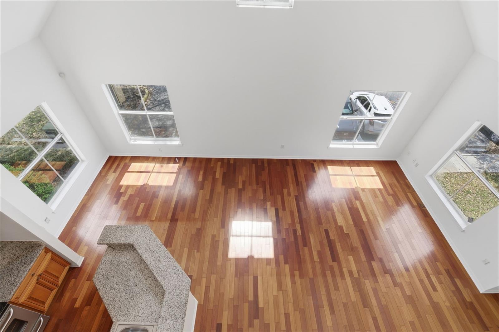 5971 WESTGATE DR #1221