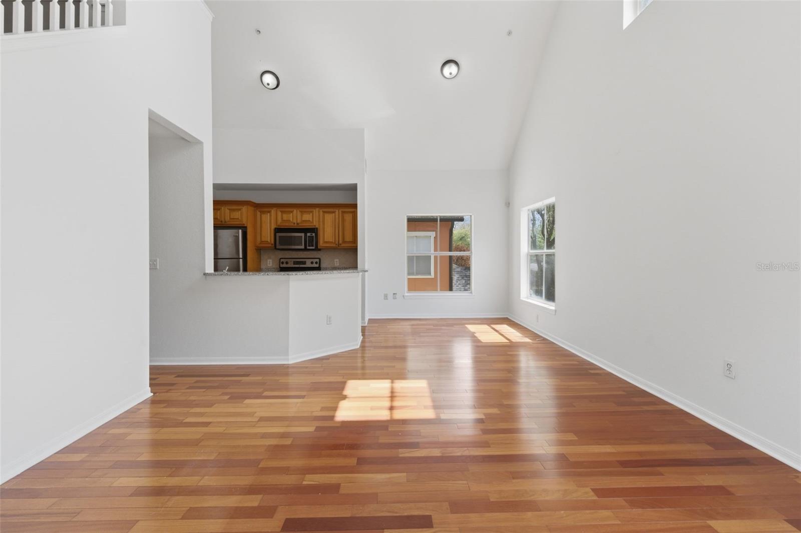 5971 WESTGATE DR #1221