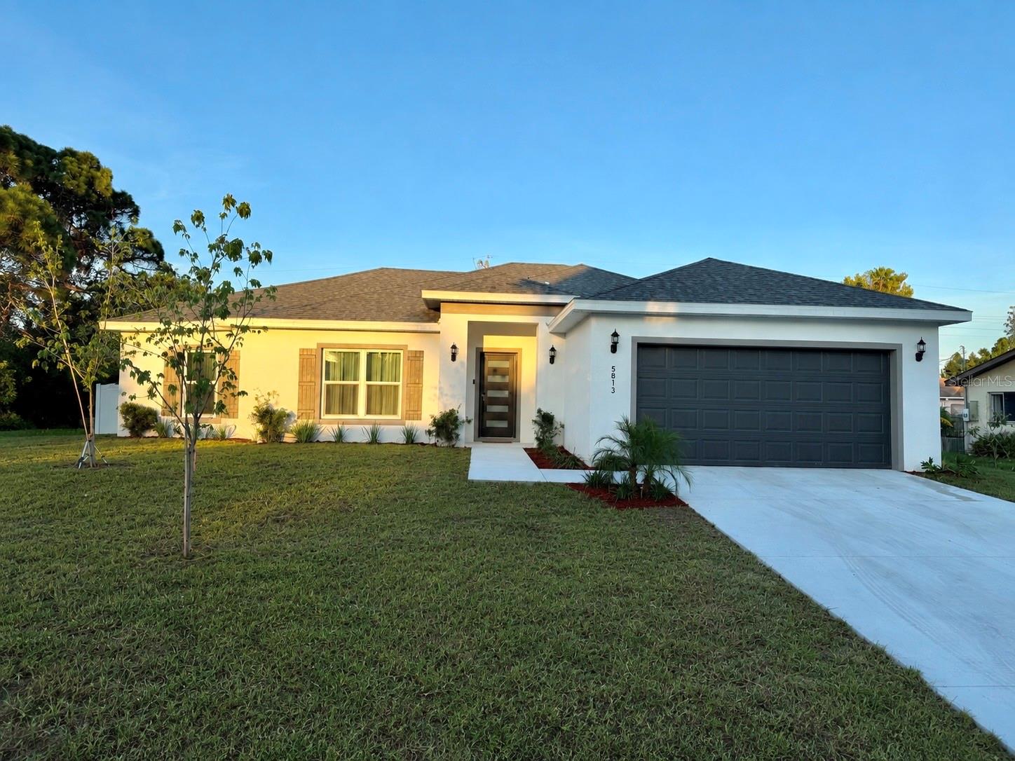 5813 REGENT RD