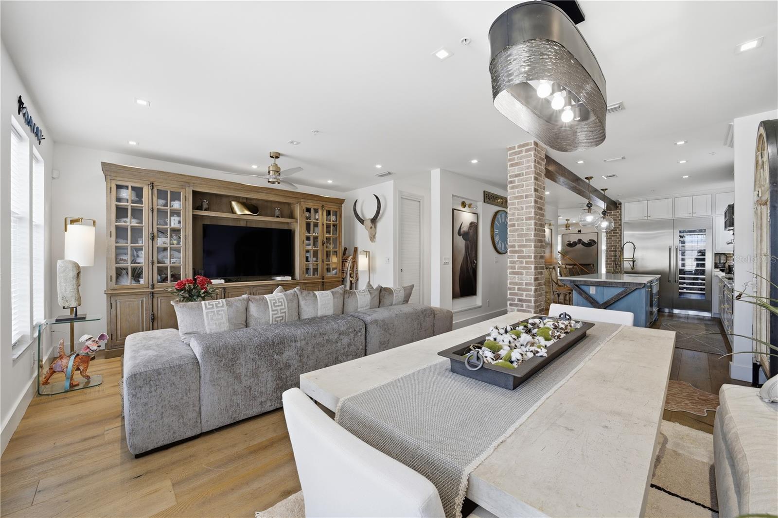 3803 ETHAN LN