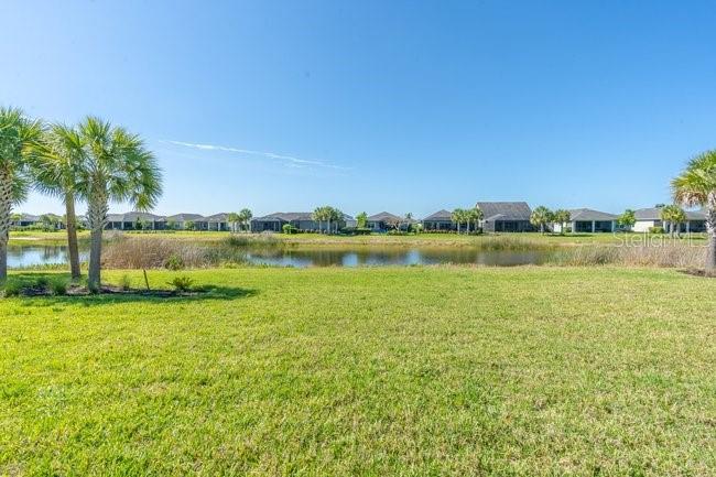 42982 PARKSIDE CT