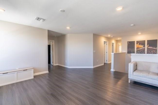 42982 PARKSIDE CT