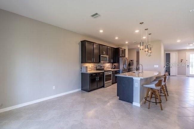 42982 PARKSIDE CT