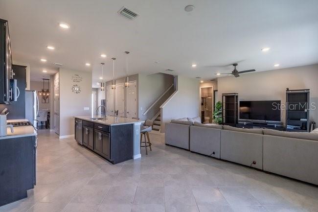 42982 PARKSIDE CT