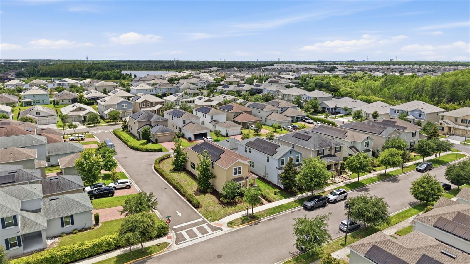 11932 HOMETOWN PL